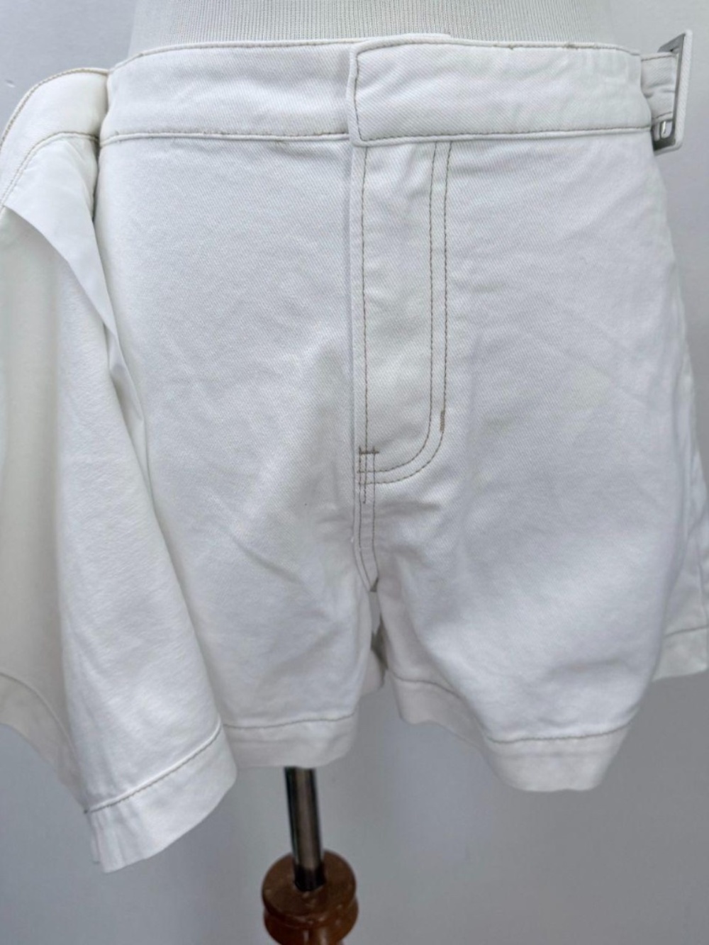 % Elan "Wrap it Up Skort", 100% Cotton, Bright White Denim. Coastal Chic!